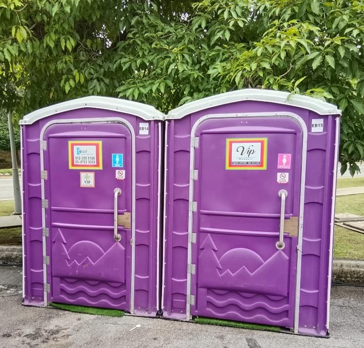 Boudoir VIP portable toilet